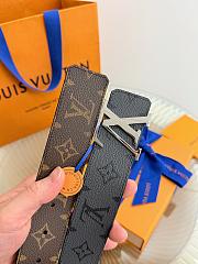 LV initiales Monogram Midnight 40mm Reversible Belt M4C27U  - 2