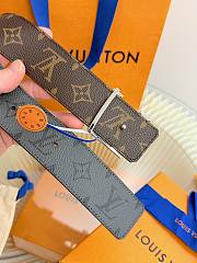 LV initiales Monogram Midnight 40mm Reversible Belt M4C27U  - 4