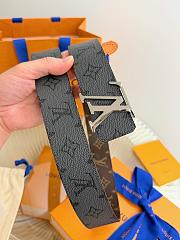 LV initiales Monogram Midnight 40mm Reversible Belt M4C27U  - 5