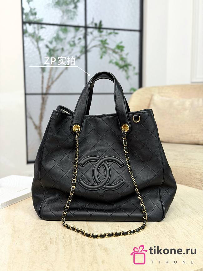 Chanel Large Tote Calfskin & Gold-Tone Metal Black AS6201 - 43x33x20cm - 1
