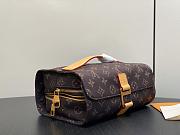 LV Hanging Toiletry Bag Monogram Silk Tech M2A500 - 23x17x11cm - 2