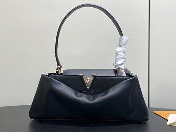 LV Capucines Edito Calfskin Black M29959 - 33x12x8.5cm