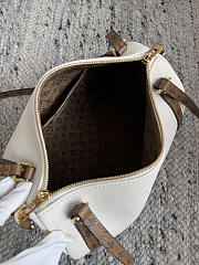 LV Express PM Vanille M29392 - 26x17x13.5cm - 2