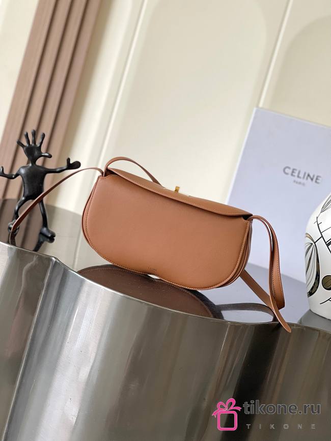 Celine Little Hot Dog Natural Calfskin Brown - 26x20x8cm - 1