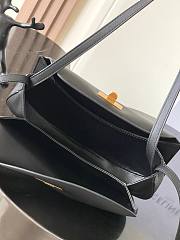 Celine Little Hot Dog Natural Calfskin Black - 26x20x8cm - 2