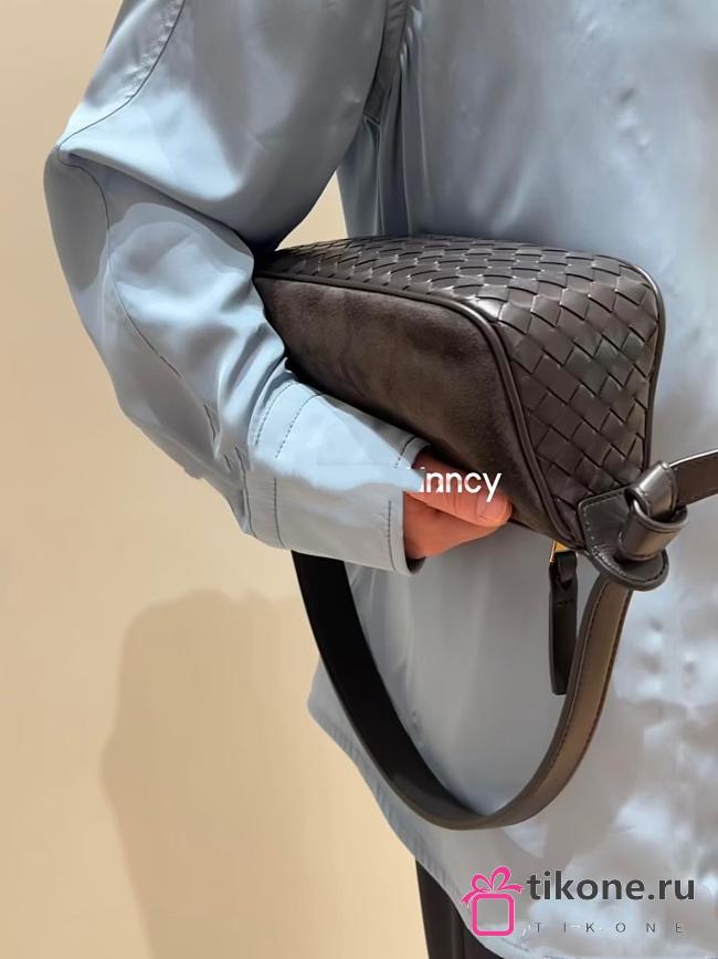Bottega Veneta Nodo Shoulder Bag Suede Espresso - 23x10x10cm - 1