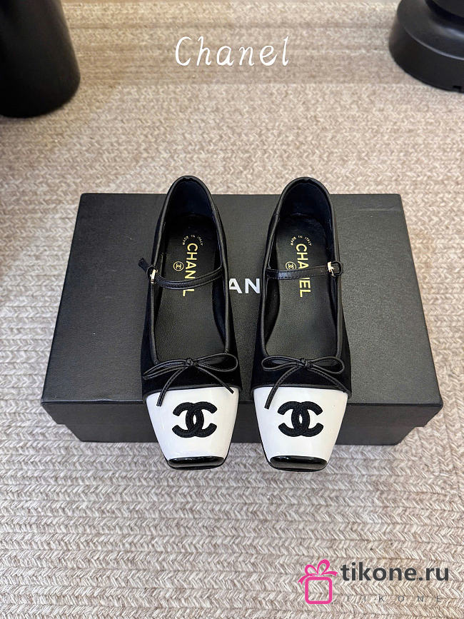 Chanel Mary Janes Suede Kidskin & Patent Calfskin Black & White G47640 - 1