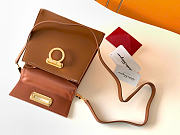 Ferragamo Iconic Top Handle (S) Brown - 20.5x18x10cm - 5