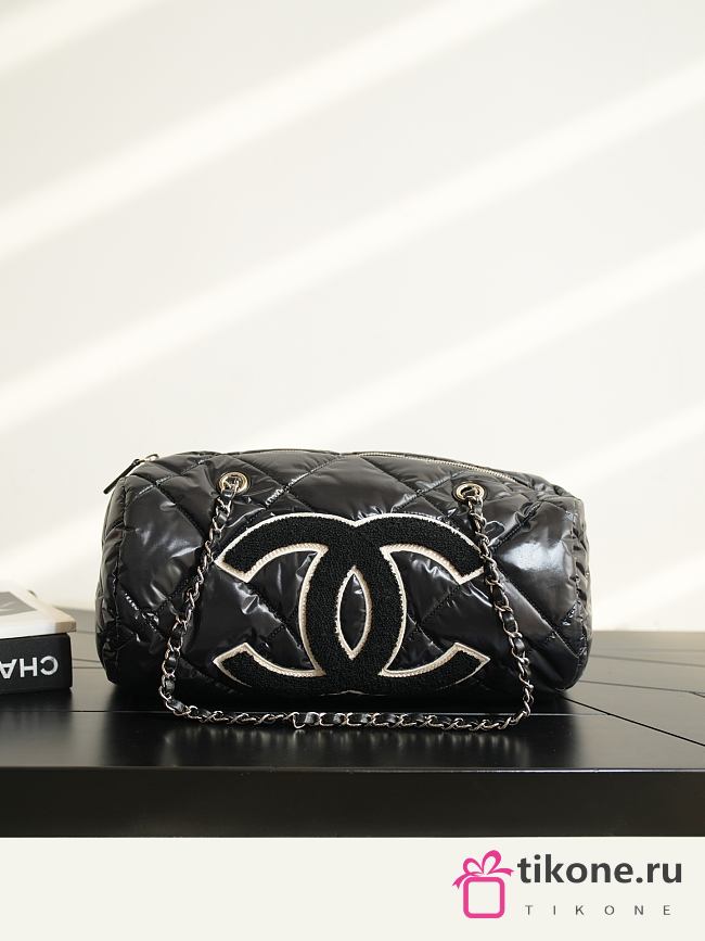 Chanel Large Bowling Bag Nylon, Wool & Silver-Tone Metal Black & Ecru AS6328 - 38x18x17cm - 1