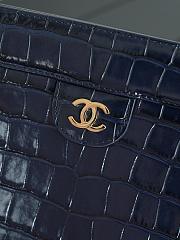 Chanel Large Clutch Crocodile Embossed Calfskin & Gold-Tone Metal Navy Blue AP5542 - 31x20x5cm - 2