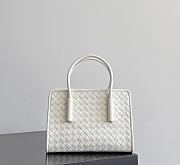  Bottega Veneta Baby Barbara Tote Alabaster - 21.5x15x12cm - 1