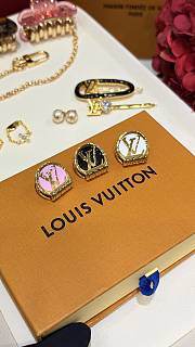 Mini LV Trio Hair Clips Pink, Black and White Resin M02982  - 4