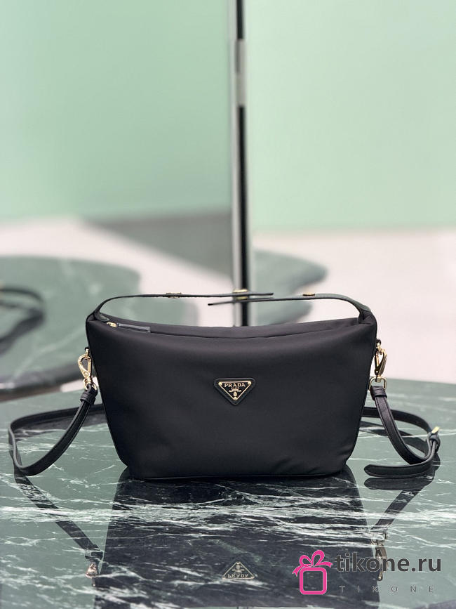 Prada Chérie Re-Nylon Mini Bag Black Gold 1BC302 - 20x12x11cm - 1