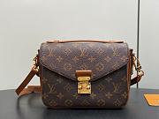 LV Pochette Métis PM Monogram/Cognac M2A789 - 21.5x16x10.5cm - 1